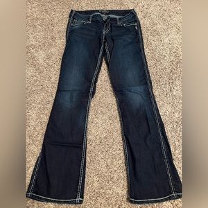 Silver Jean Co.  denim Jeans, size 29 x 33 . Like new condition